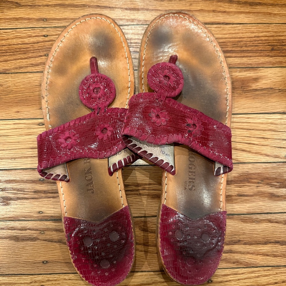 Jack Rogers 10M pink crocodile sandal